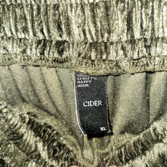 Cider Olive High Waist Velvet Ribbed Wide Leg Pants – Size XL - Picture 2 of 3